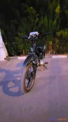 C50 2022 dovo dyalha 3andii li chari isoni