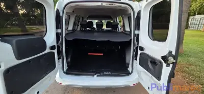 Renault Express Diesel 2023 – Première main photo 3