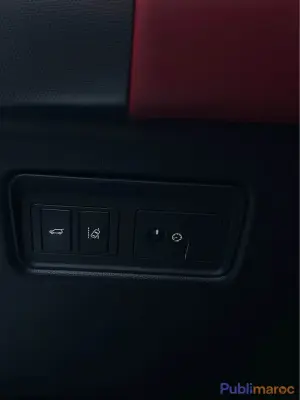Range Rover Sport 2017 – Importé neuf, première main photo 2