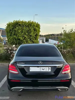 Mercedes-Benz E220 – Année 2017 photo 7
