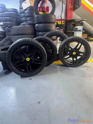 4 JANTES FERRARI F430 – 19 POUCES photo 1